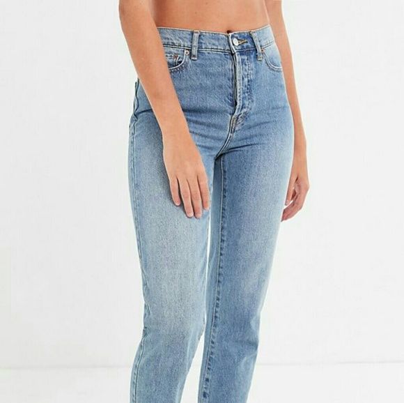 LIKE NEW BDG High-rise Slim Straight Jean - Picture 4 of 8